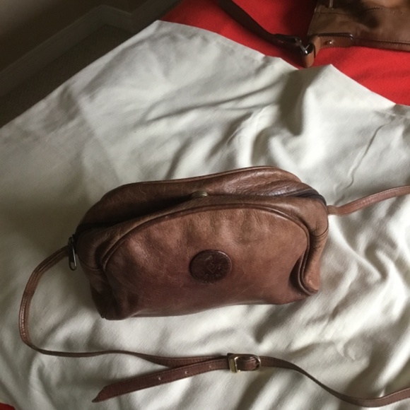 Unique Leather Crossbody - Picture 4 of 9